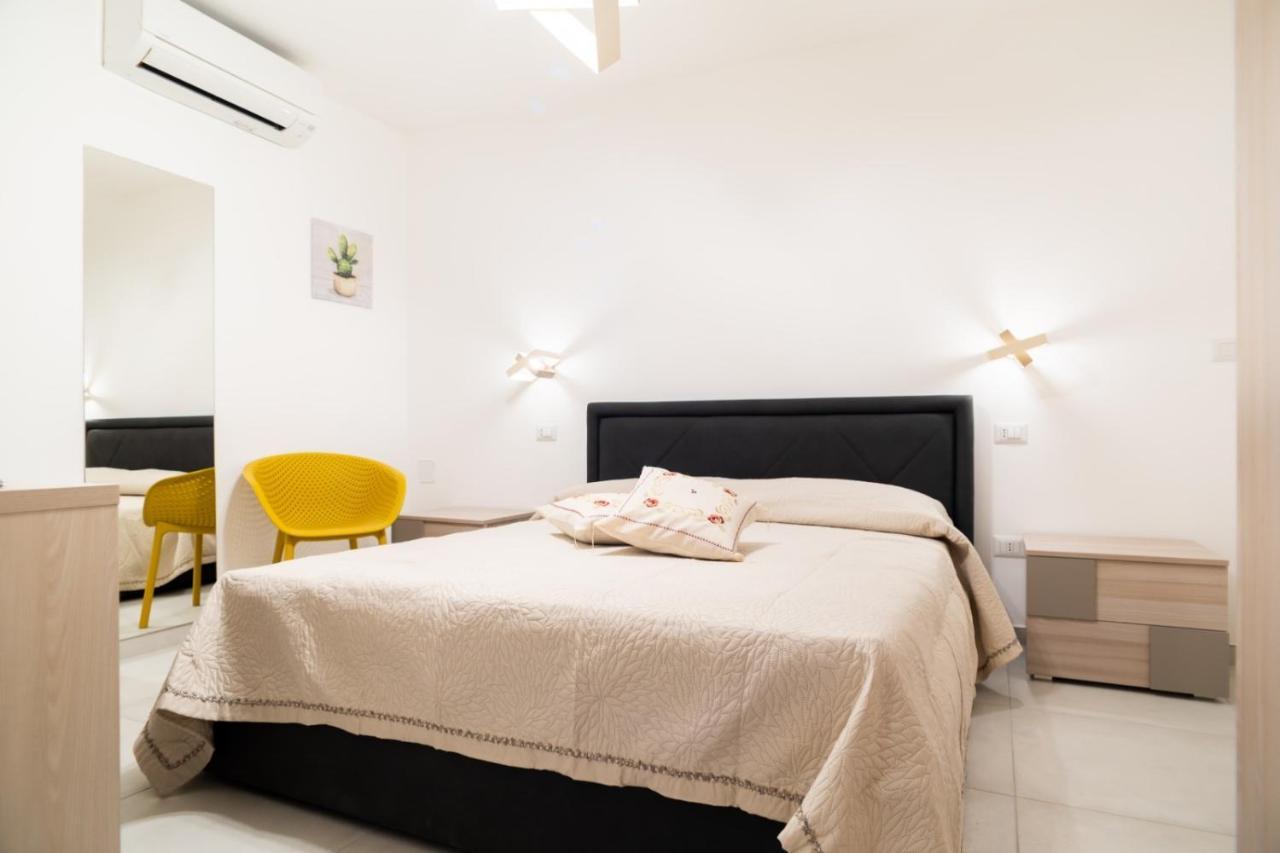 I Parrini Bed and Breakfast Porto Empedocle Exteriör bild