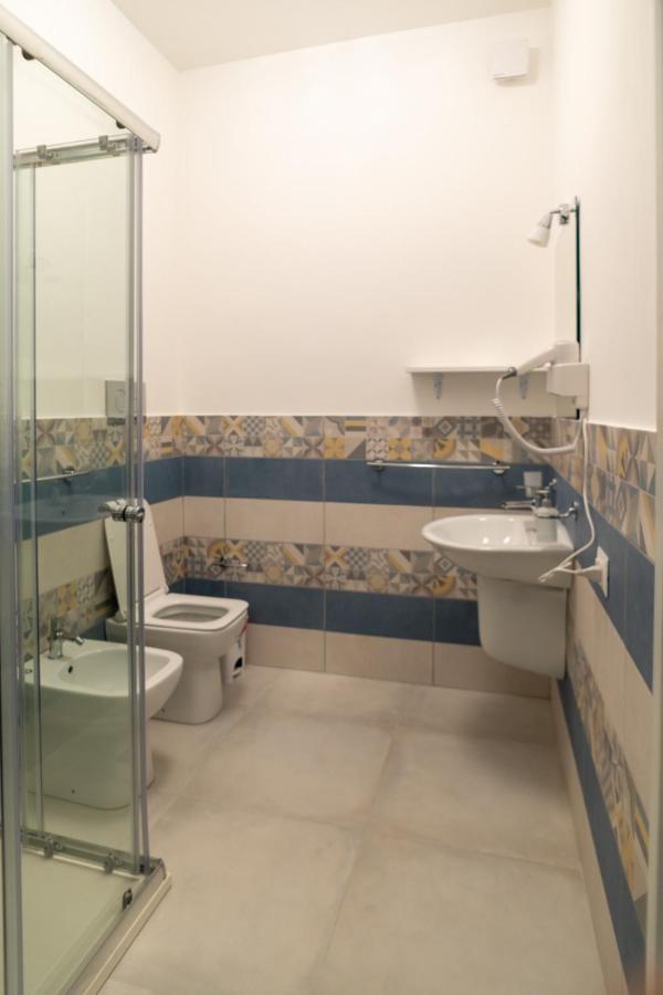 I Parrini Bed and Breakfast Porto Empedocle Exteriör bild