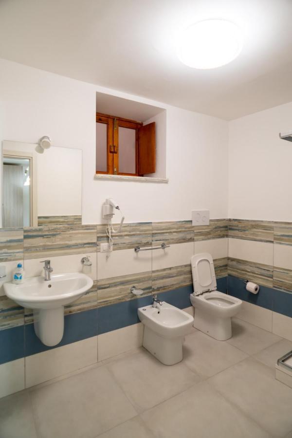 I Parrini Bed and Breakfast Porto Empedocle Exteriör bild